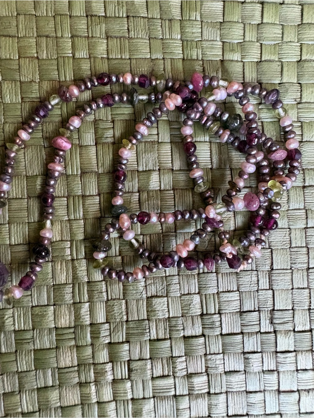 Delicate Pink Pearl & Semi Precious Stones Beaded Necklace